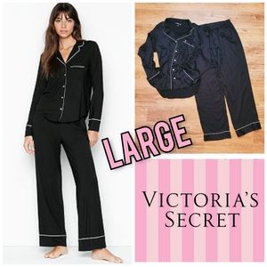 FREE SHIPPING


💋 Victoria's Secret Black Satin